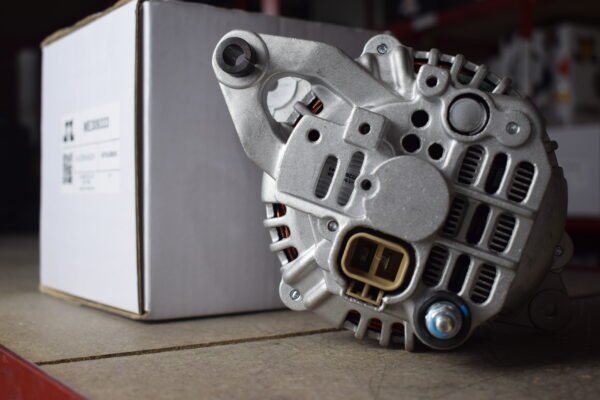 alternador mitsubishi montero l300